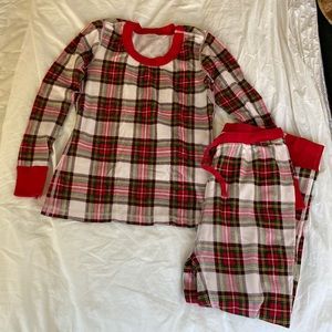 Hanna Anderson adult women’s holiday pajamas, size M